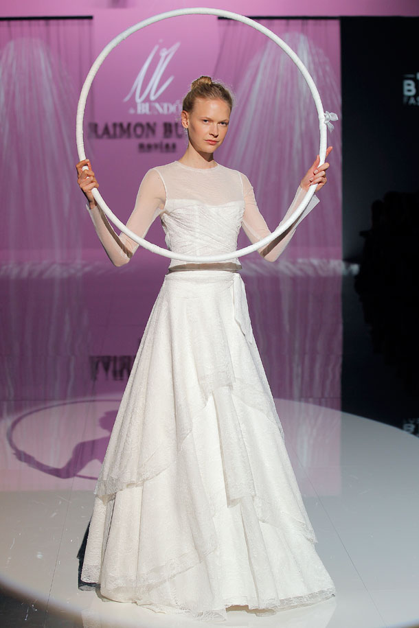 ilovebrides.pt Raimon Bundo 2018 Barcelona Bridal Fashion Week 2017